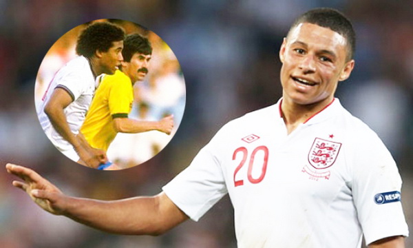 Tài năng trẻ Oxlade-Chamberlain: Cha, con, và... Maracana